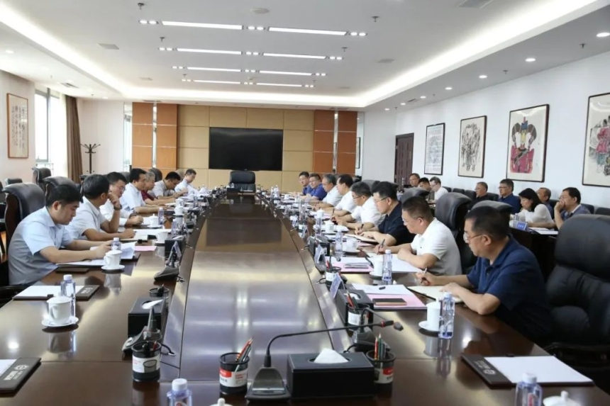 1730431677395084090.png auto